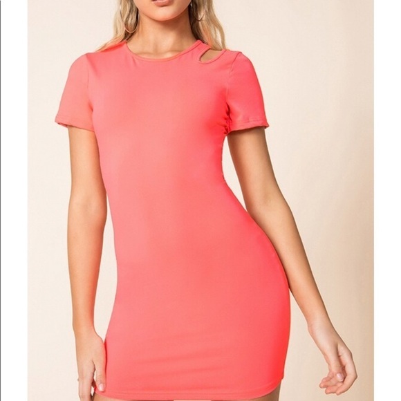 Superdown Carol Cut Out Mini Barbiecore Bodycon Dress in Coral Pink XS - Picture 3 of 12
